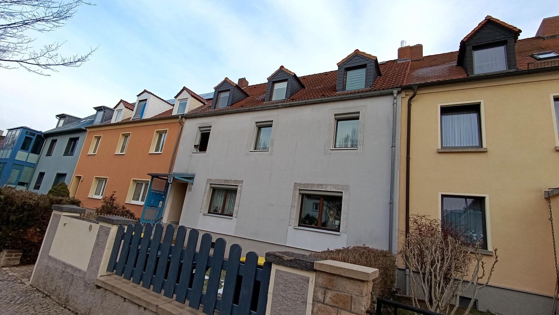 Straßenansicht