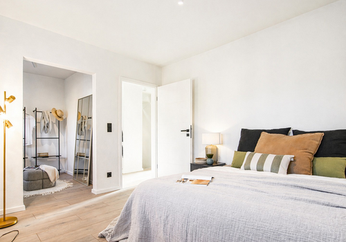 Schlafzimmer/Ankleidezimmer