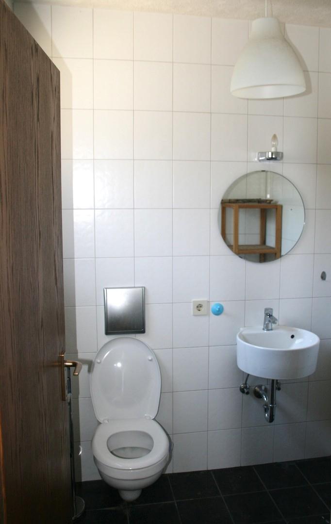 Gäste WC OG