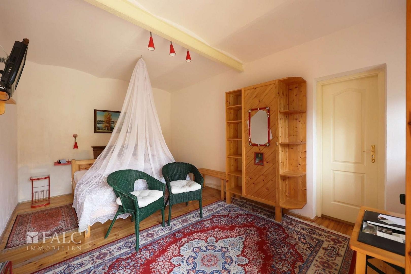2. Bedroom 2