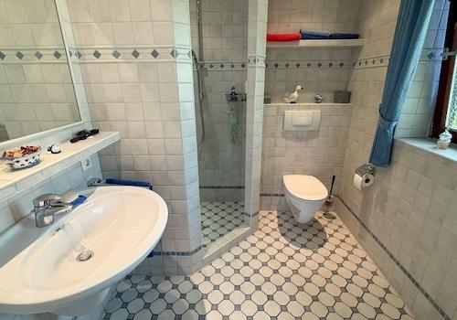 Duschbad im EG