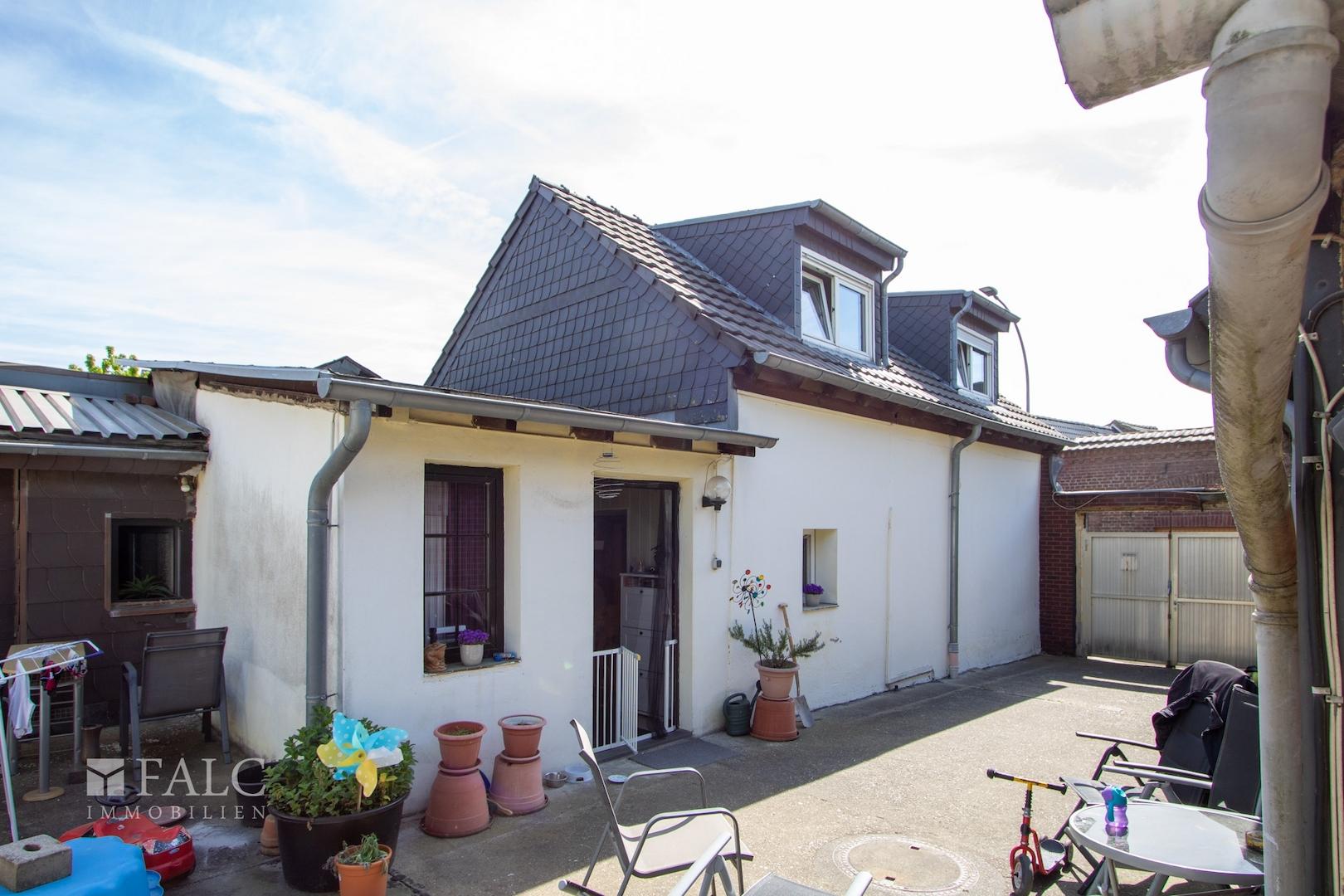 Eingangsseite Haus 2