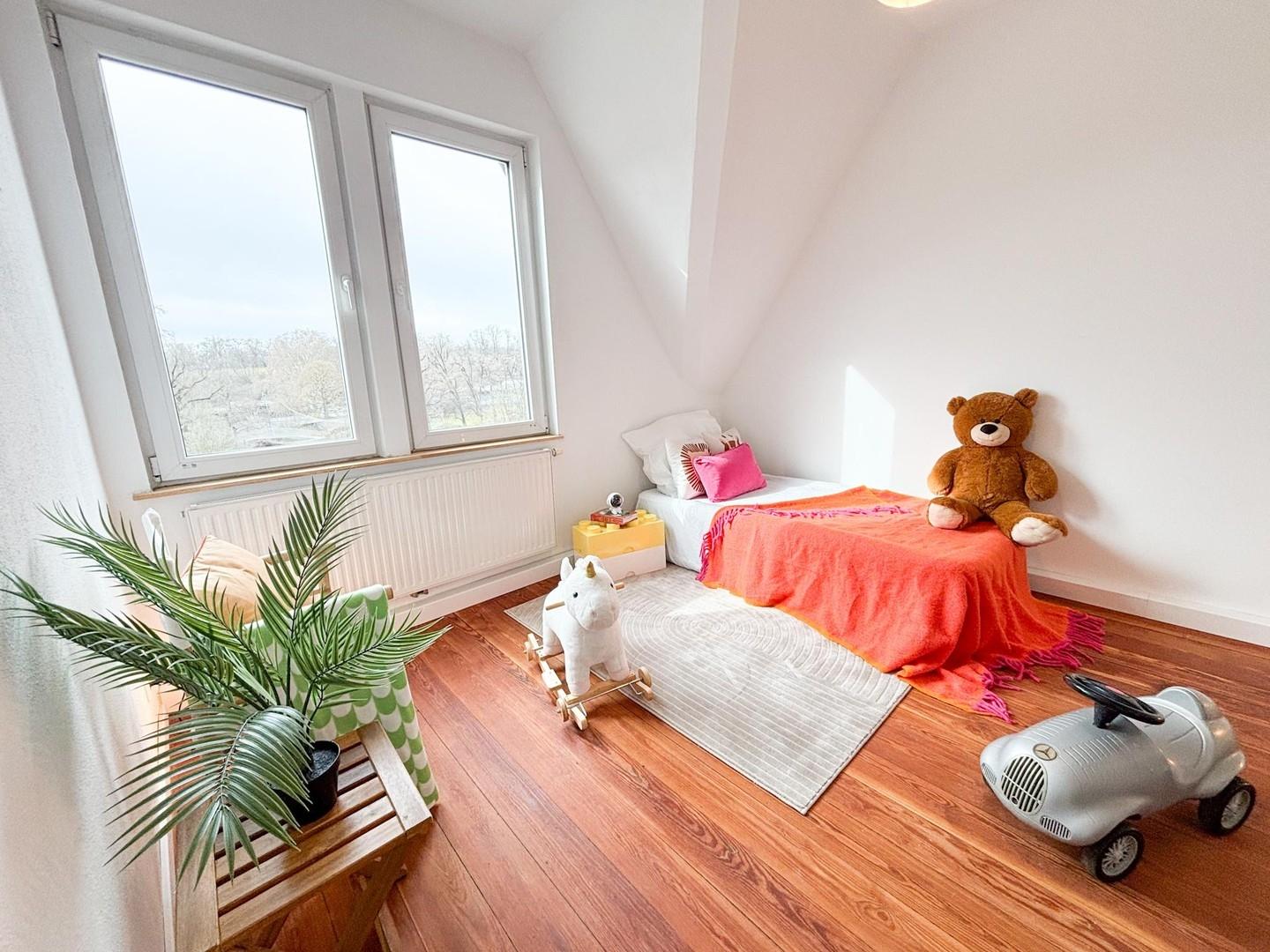 Schlafzimmer 2