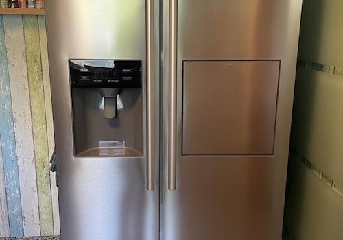 Doppelflügelkühlschrank