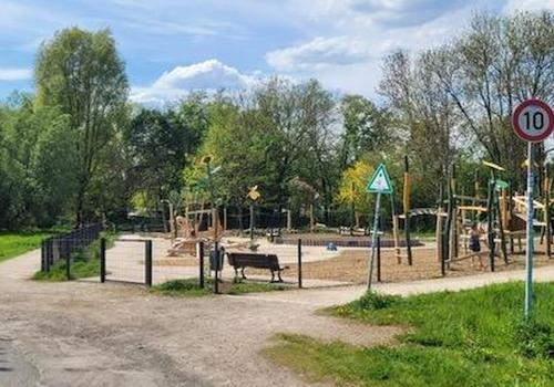 fußläufiger Spielplatz