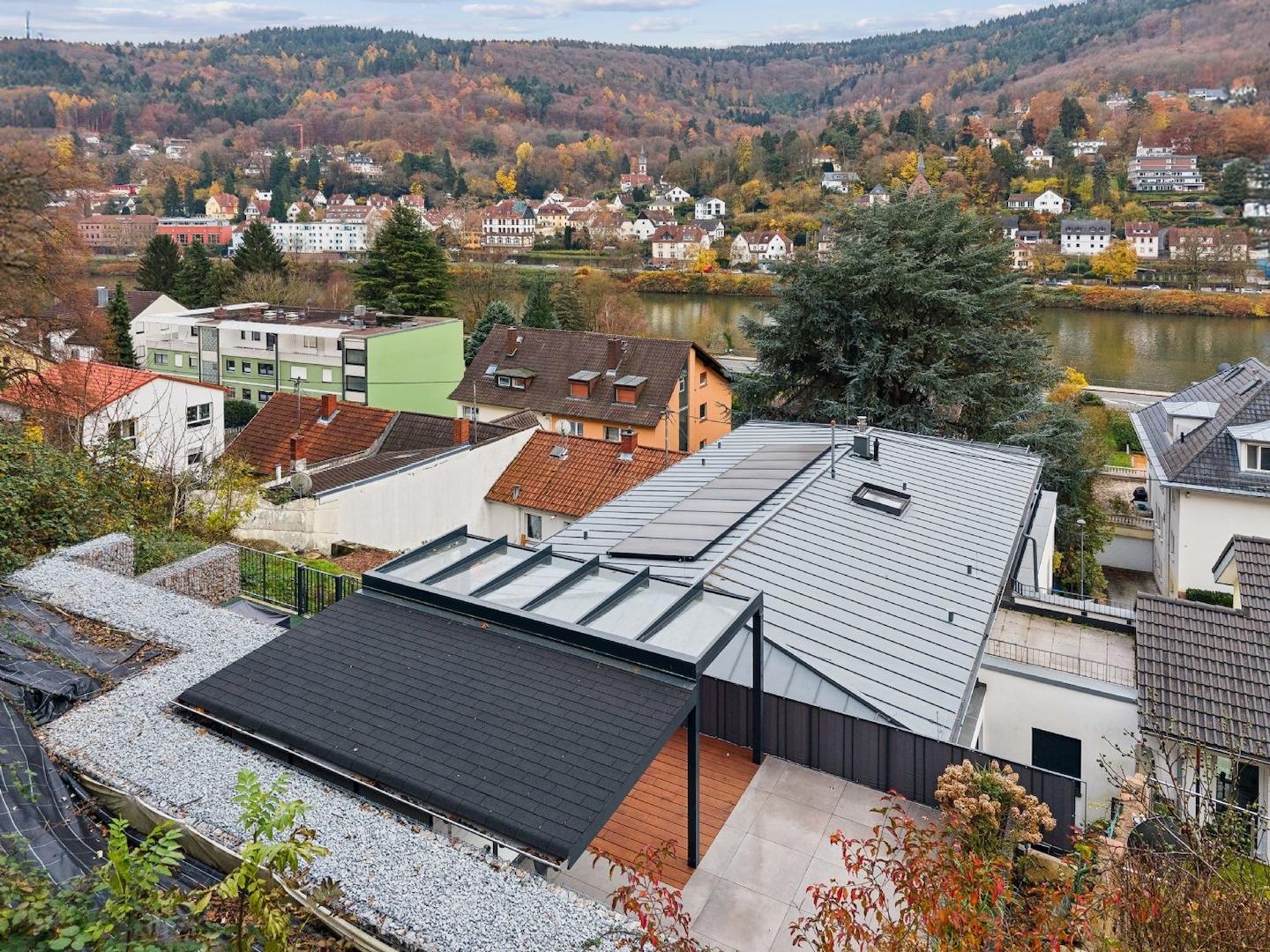 Penthouse mit freiem Blick auf den Neckar