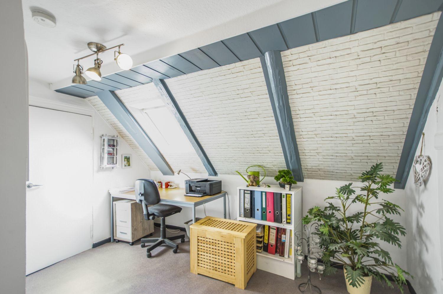 Büro im DG