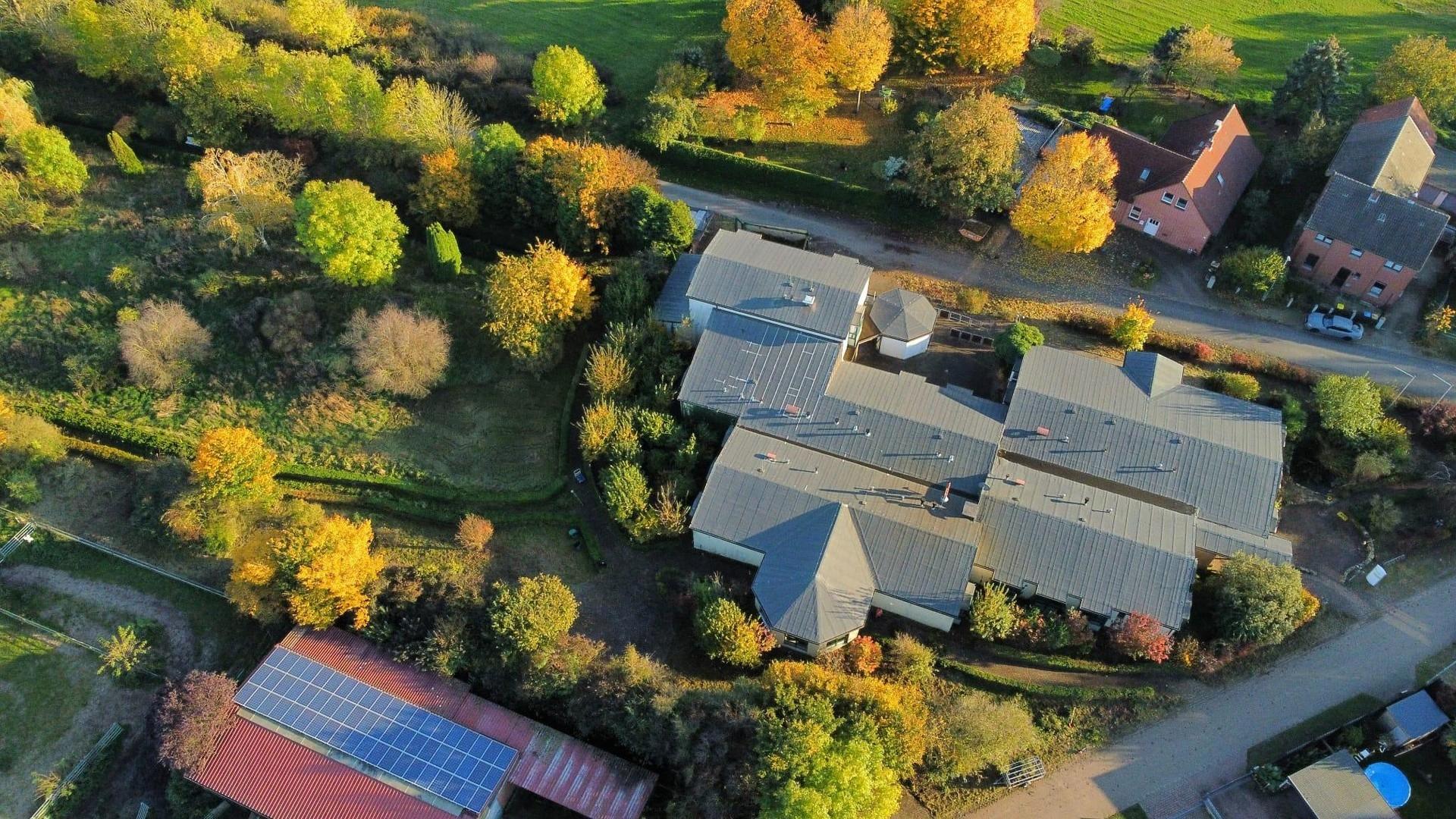 Luftbild mit Parkansicht
