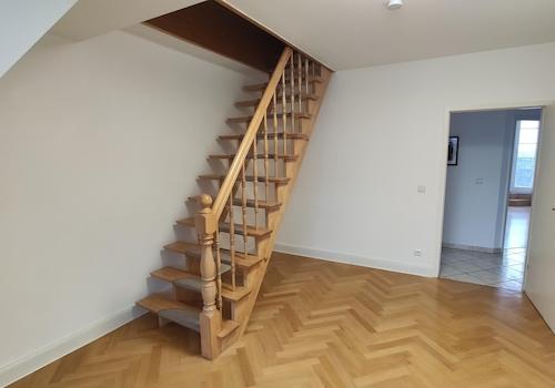 Treppe zum Dachboden