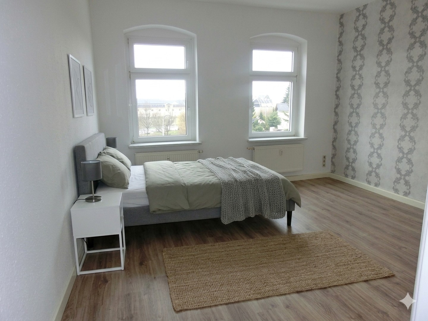 Schlafzimmer (ki-möbliert)