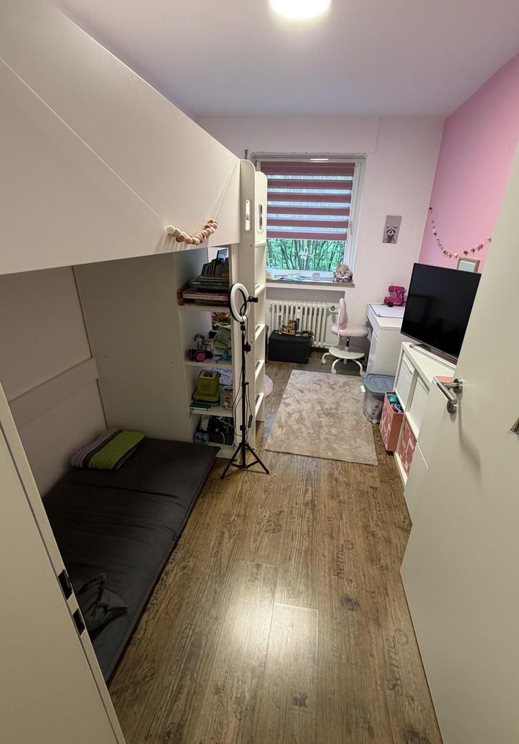 Kinderzimmer Ansicht 1