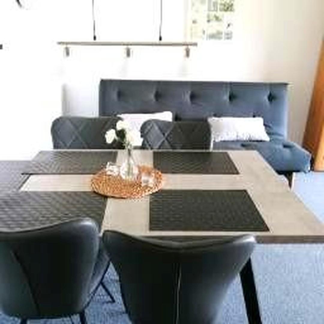 Wohnzimmer inkl. Schlafsofa