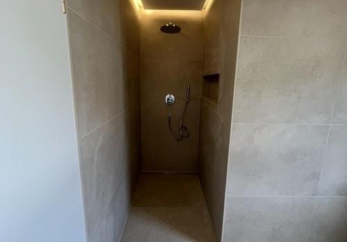 Dusche