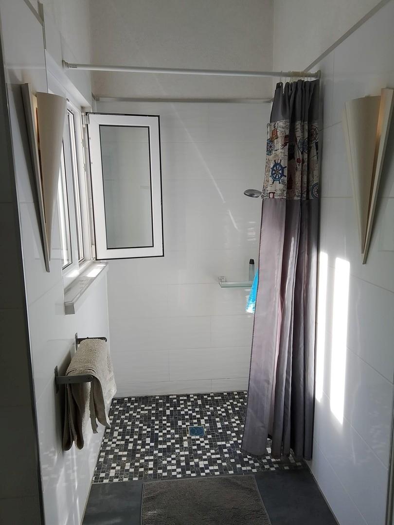 Ebenerdige Dusche