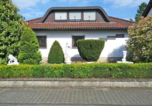 Straßenansicht