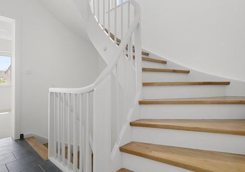 Treppe ins DG