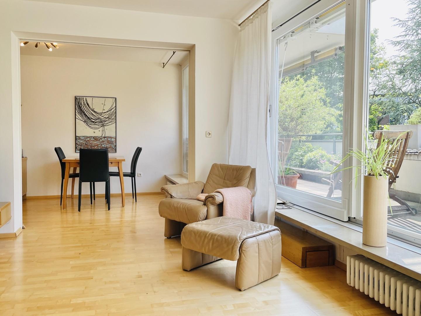 Durchgang zum Esszimmer