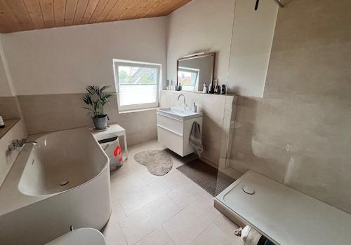 Badezimmer OG