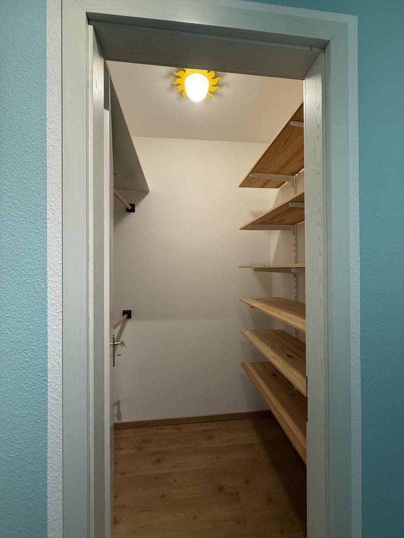 Abstellkammer, Ankleide