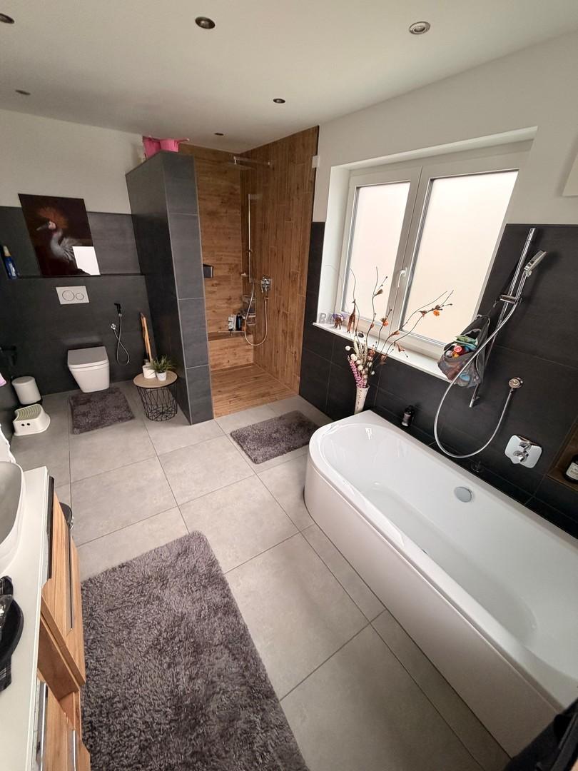 Badezimmer 1