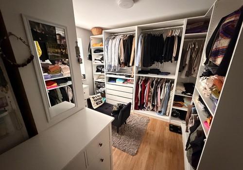 Ankleidezimmer/Schlafzimmer