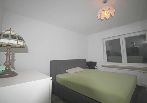 Eltern-Schlafzimmer EG