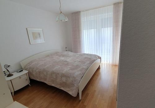 Schlafzimmer WE 1