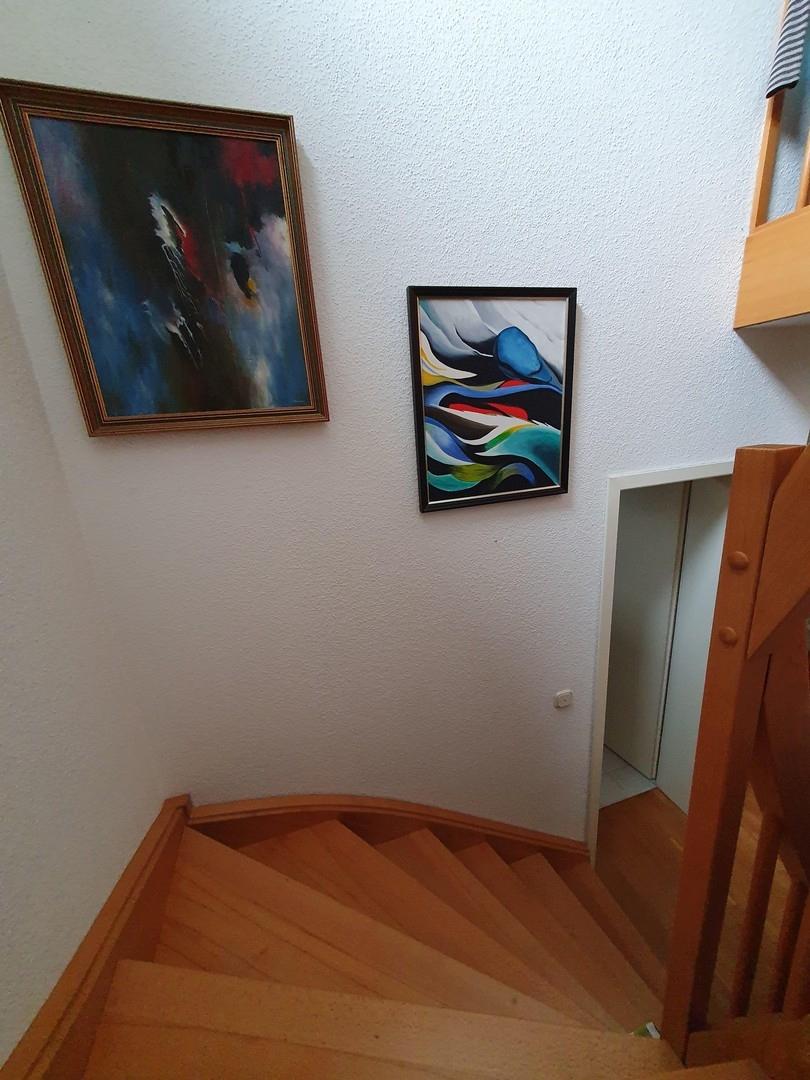 Massivholz Treppenhaus WE 1