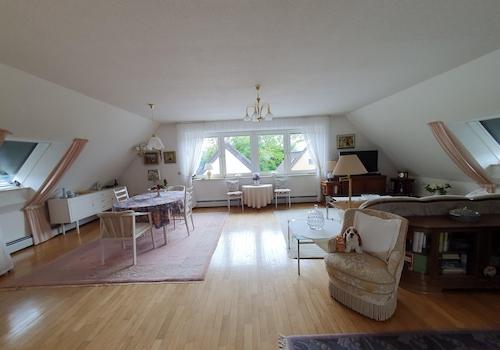 Wohn-/Esszimmer WE 2