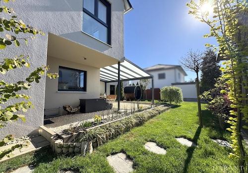 Überdachte Terrasse