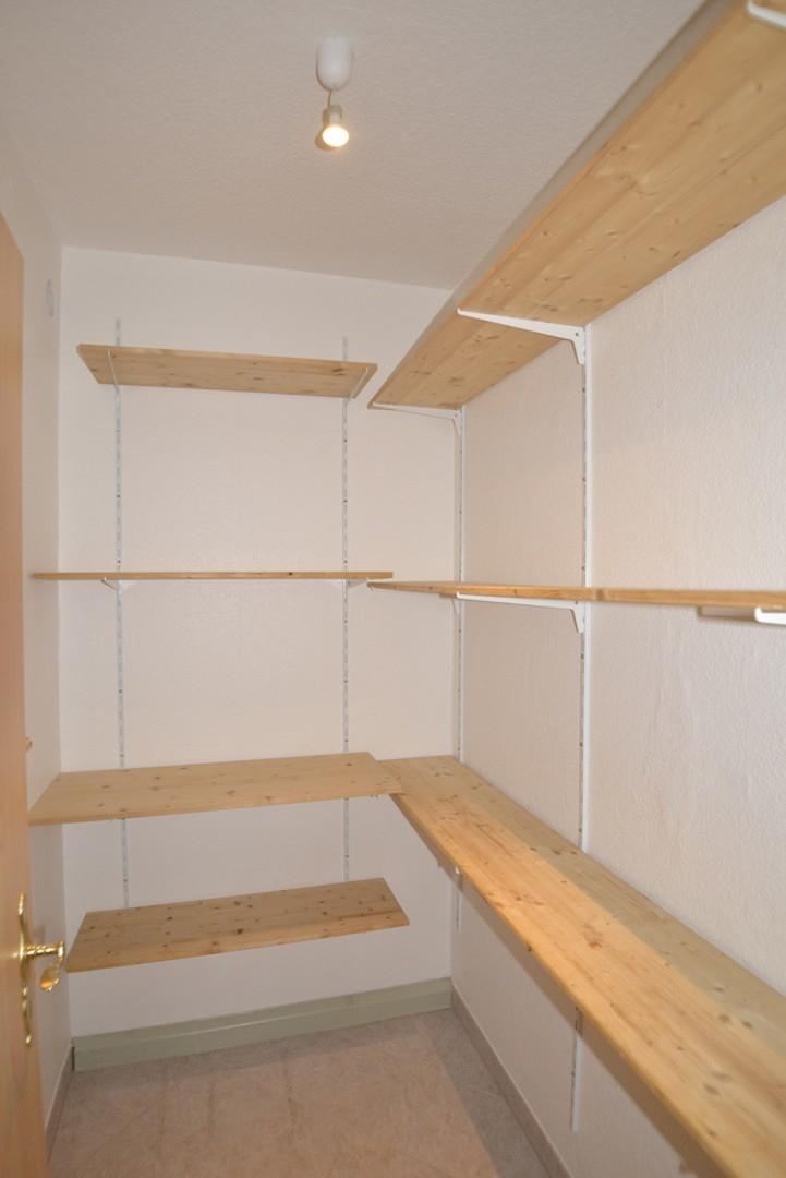 Abstellraum unten