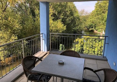 Terrasse Balkonzimmer (2. OG)
