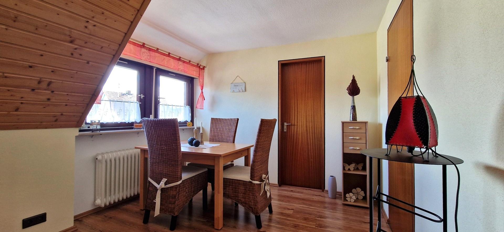 Esszimmer / Kinderzimmer