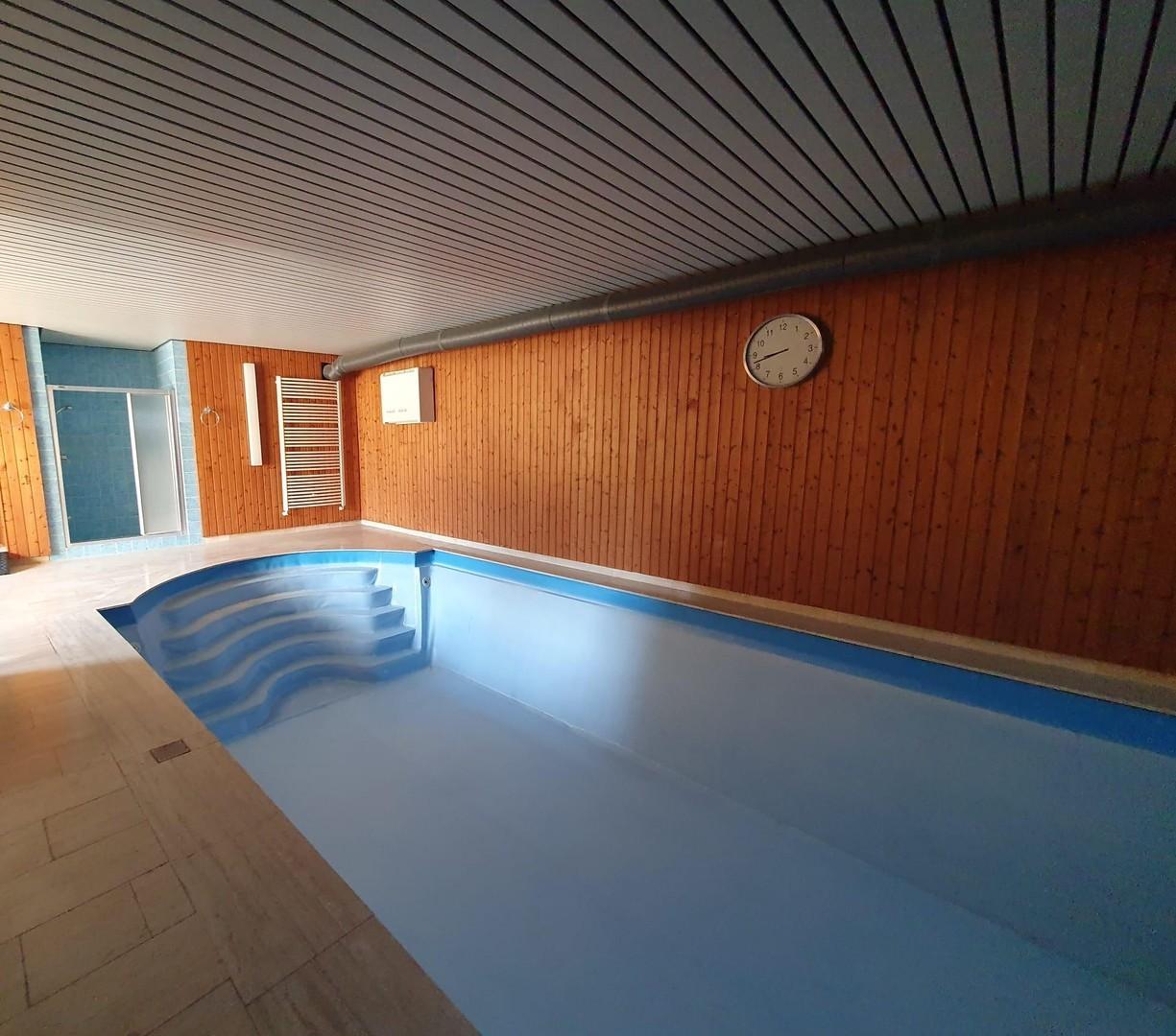 Eigenes Schwimmbad
