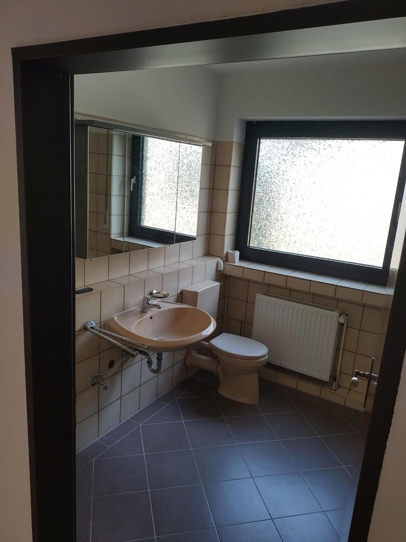 Bad Blick Waschbecken/Fenster
