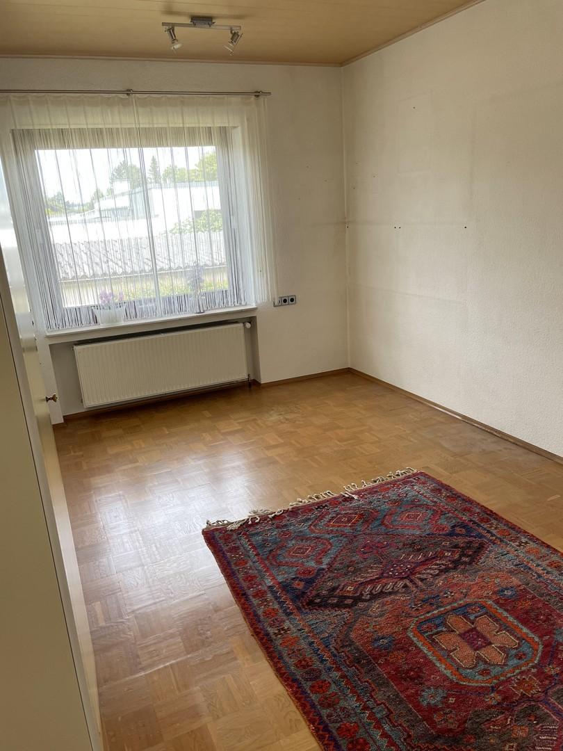 Zimmer 1, EG