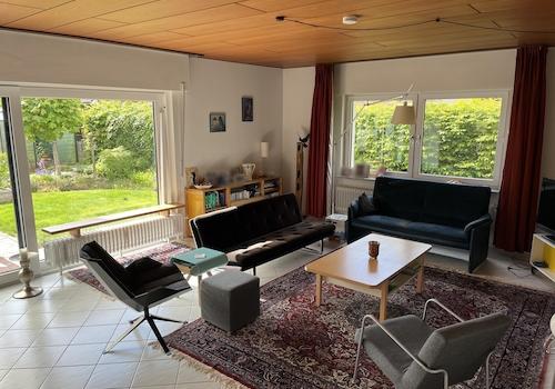 Wohnzimmer Bild 1
