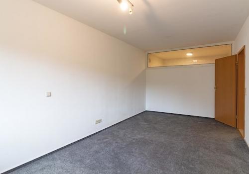 Schlafzimmer 1.2