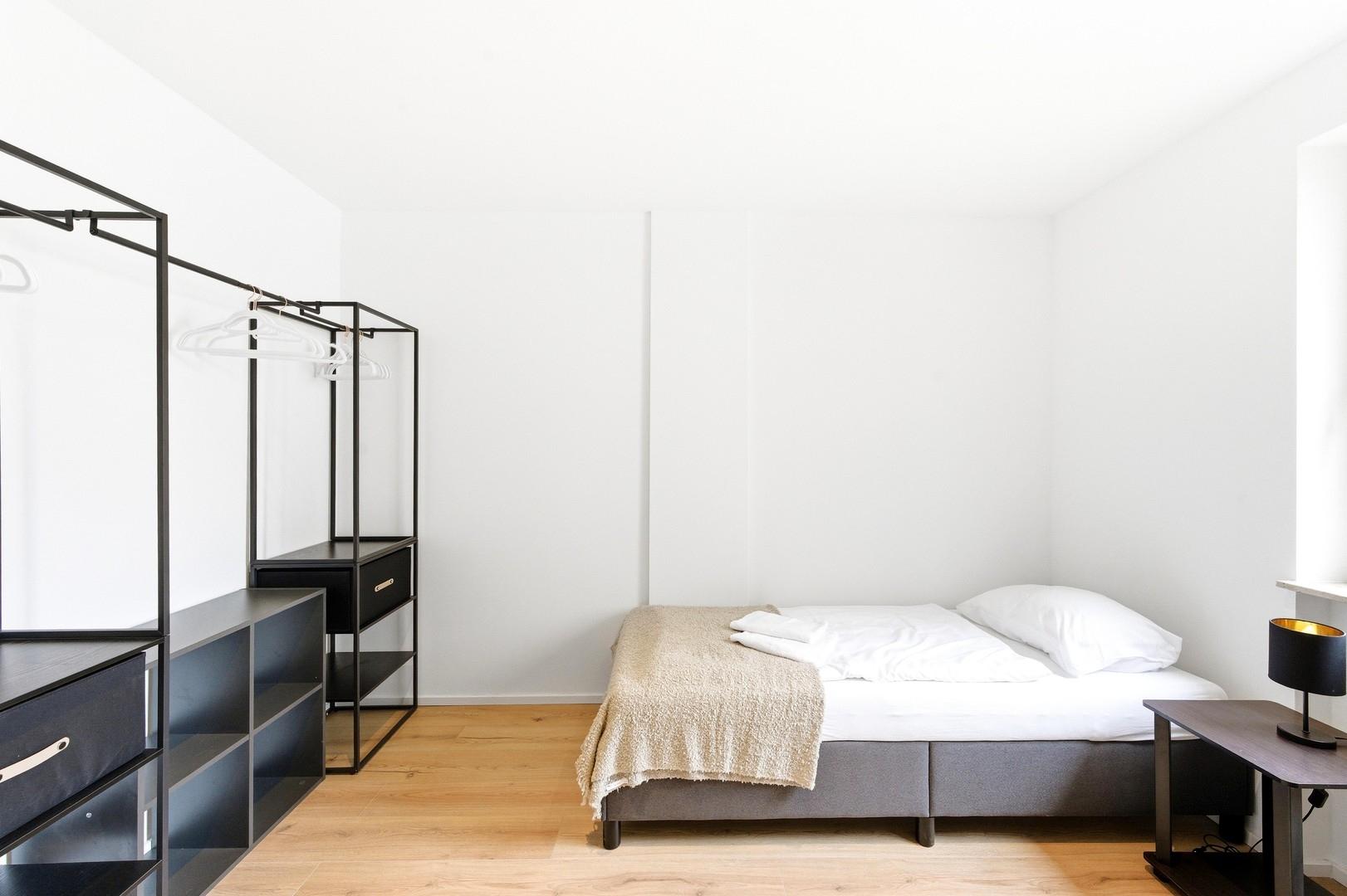 Schlafzimmer 2
