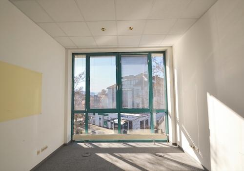 Büro 1