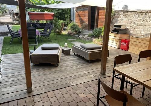 Pergola mit Terrasse