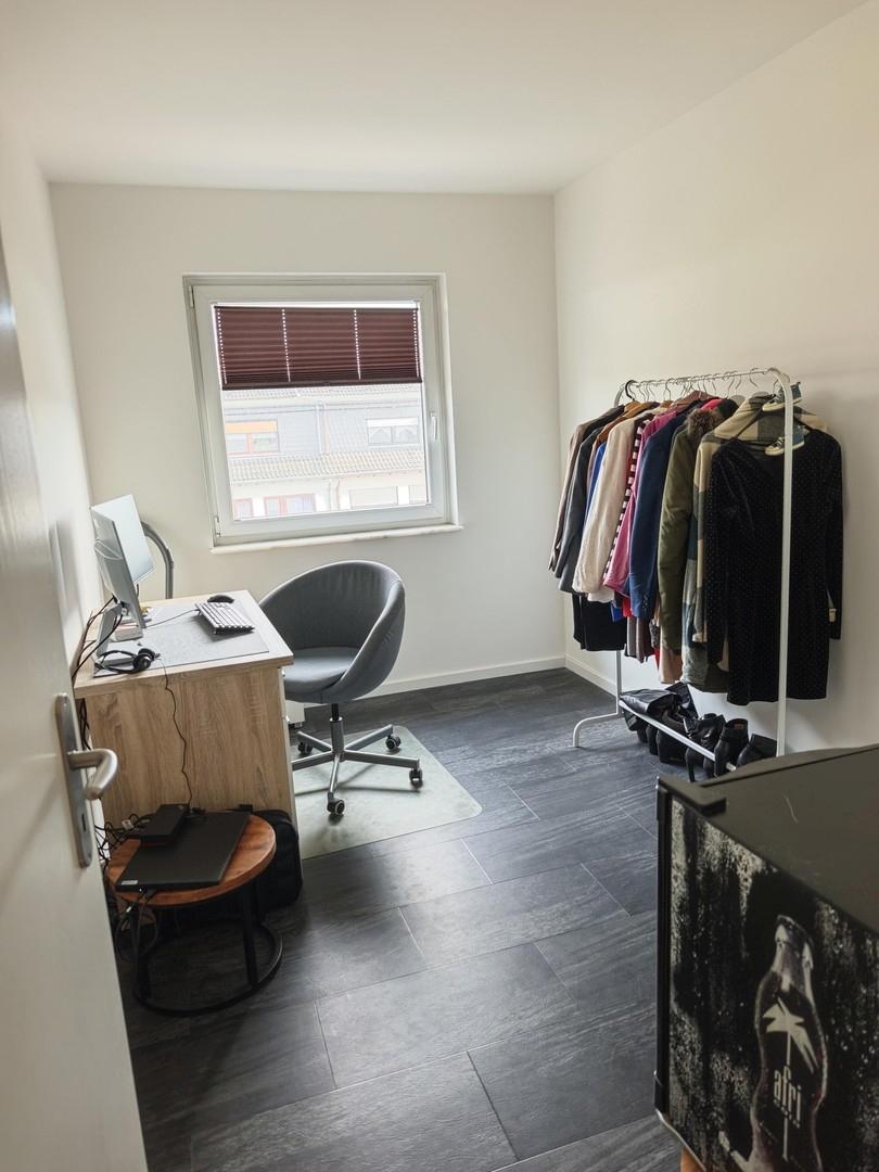 Büro/Kinderzimmer