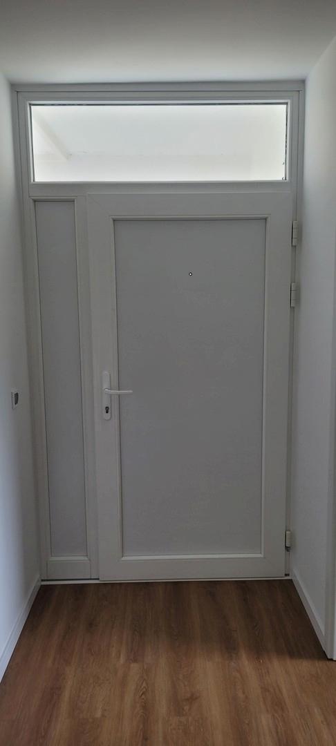 Wohnungszugangstürelement