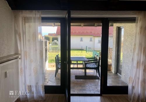 EG: Süd-Loggia-Terrasse