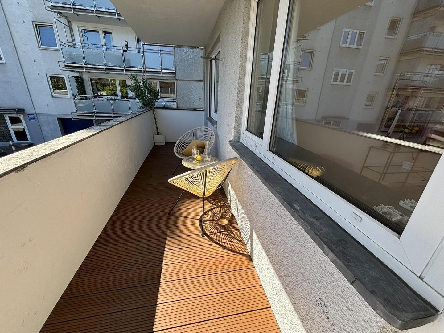 Balkon 1