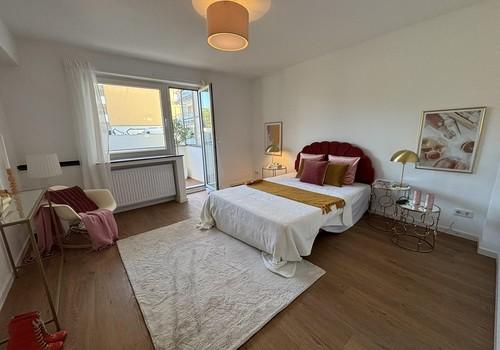Schlafzimmer 1
