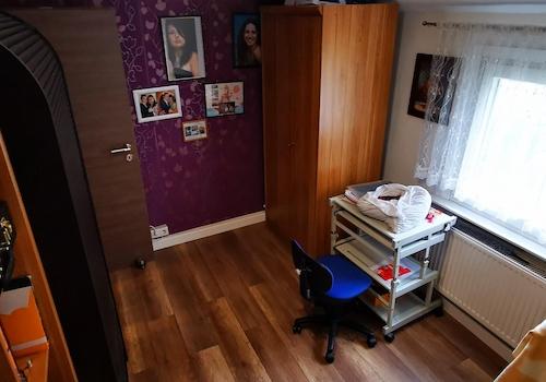 Schlafzimmer 2/3