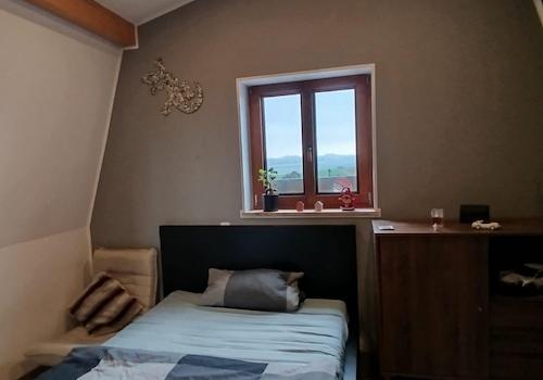 Schlafzimmer 2