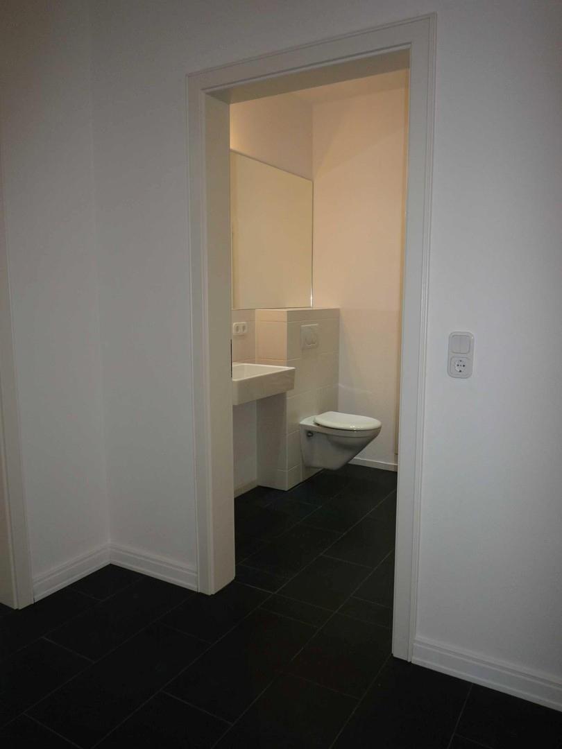 EG - WC mit Dusche