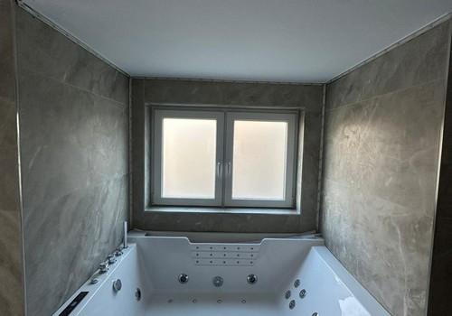 EG Jacuzzi